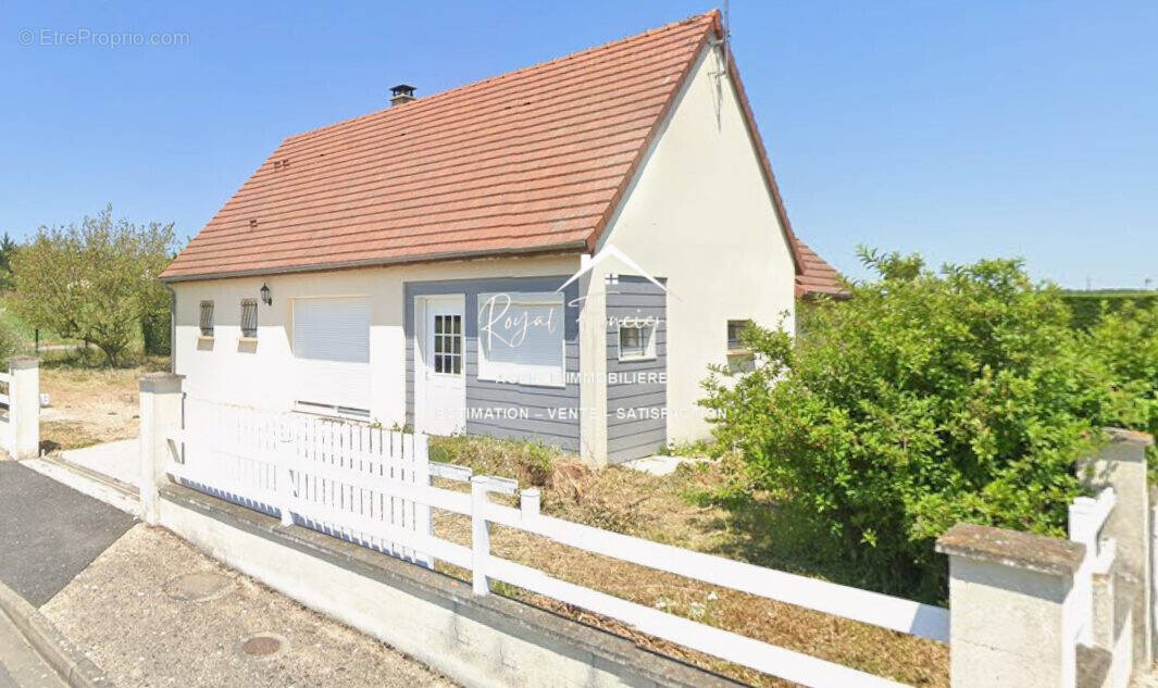 Pavillon avec grenier aménageable avec vue sur la campagne  - Maison à DRACHE