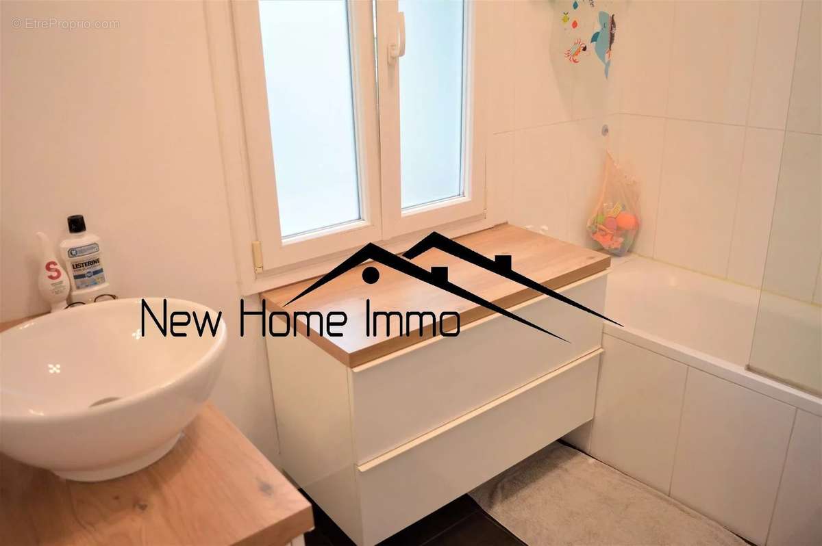 Appartement à MARSEILLE-8E