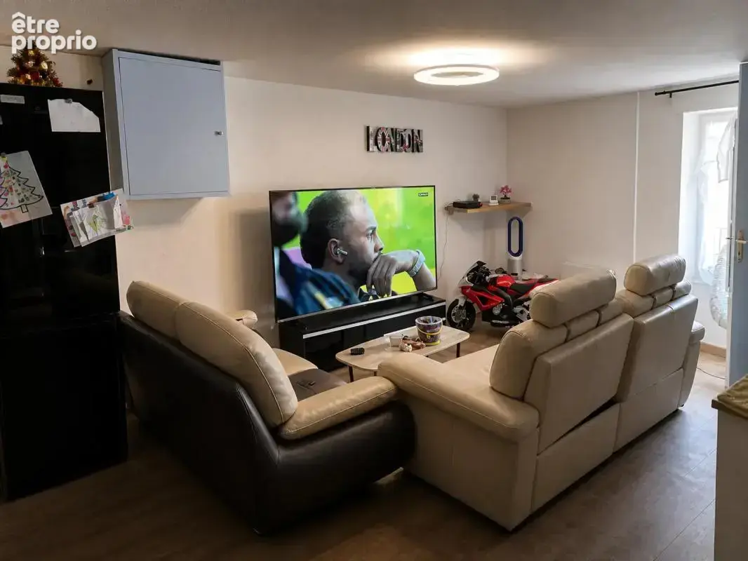 Immeuble de 12 pièces de 333 m² à La Grand-Combe - photo 16