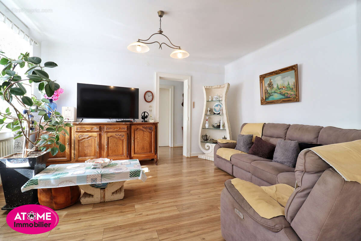 Maison à SAINTE-MARIE-AUX-CHENES