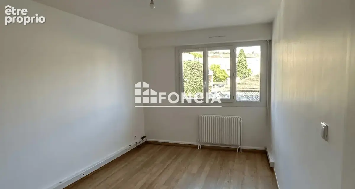 T3 75 m² avec balcon, loggia, cave et parking sécurisé – Draguignan - photo 5