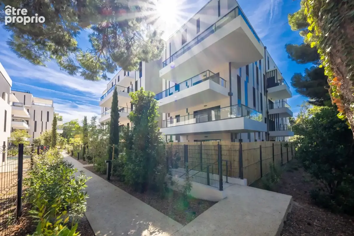 Marseille 8e – À deux pas du parc Borély et de la mer, exceptionnel T3 de 70 m² avec terrasse de 23m2 et 2 box Fermés - photo 7