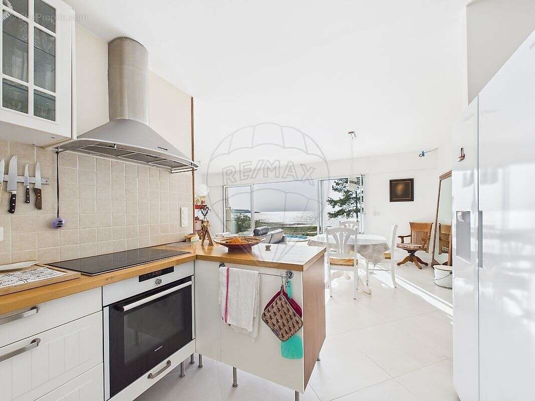 Maison à MESCHERS-SUR-GIRONDE