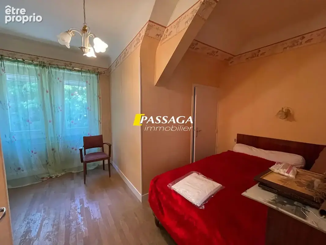 A VENDRE - Maison d'habitation avec terrain - MARCILLAC VALLON - photo 11