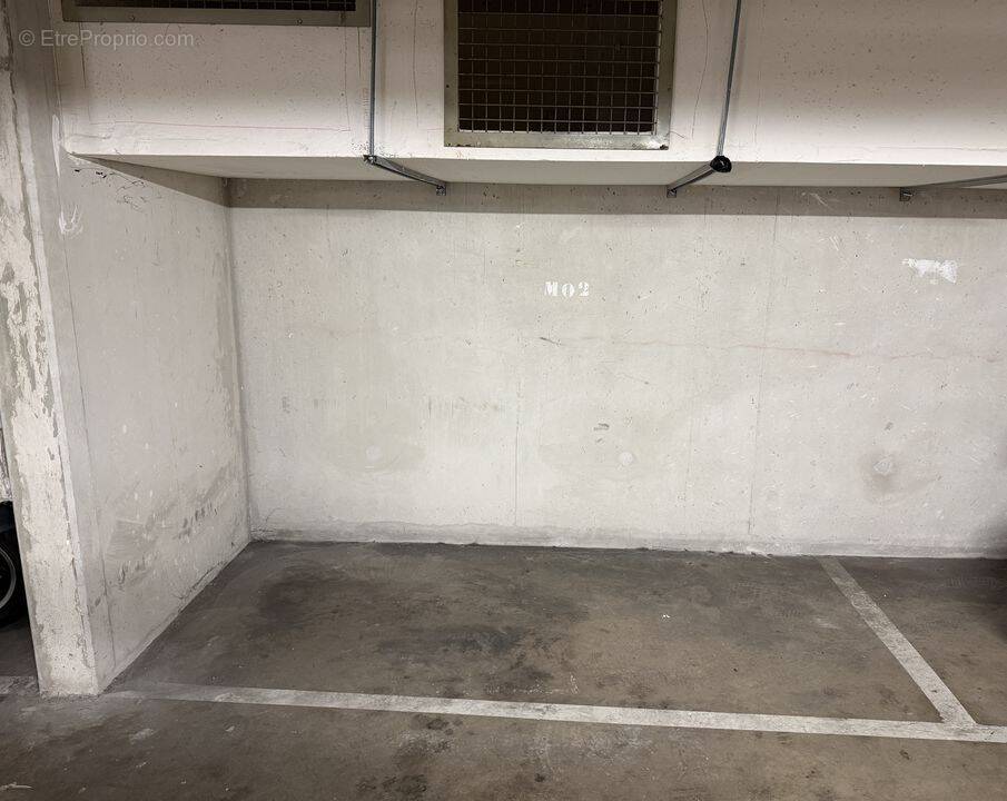 Parking à MARSEILLE-6E