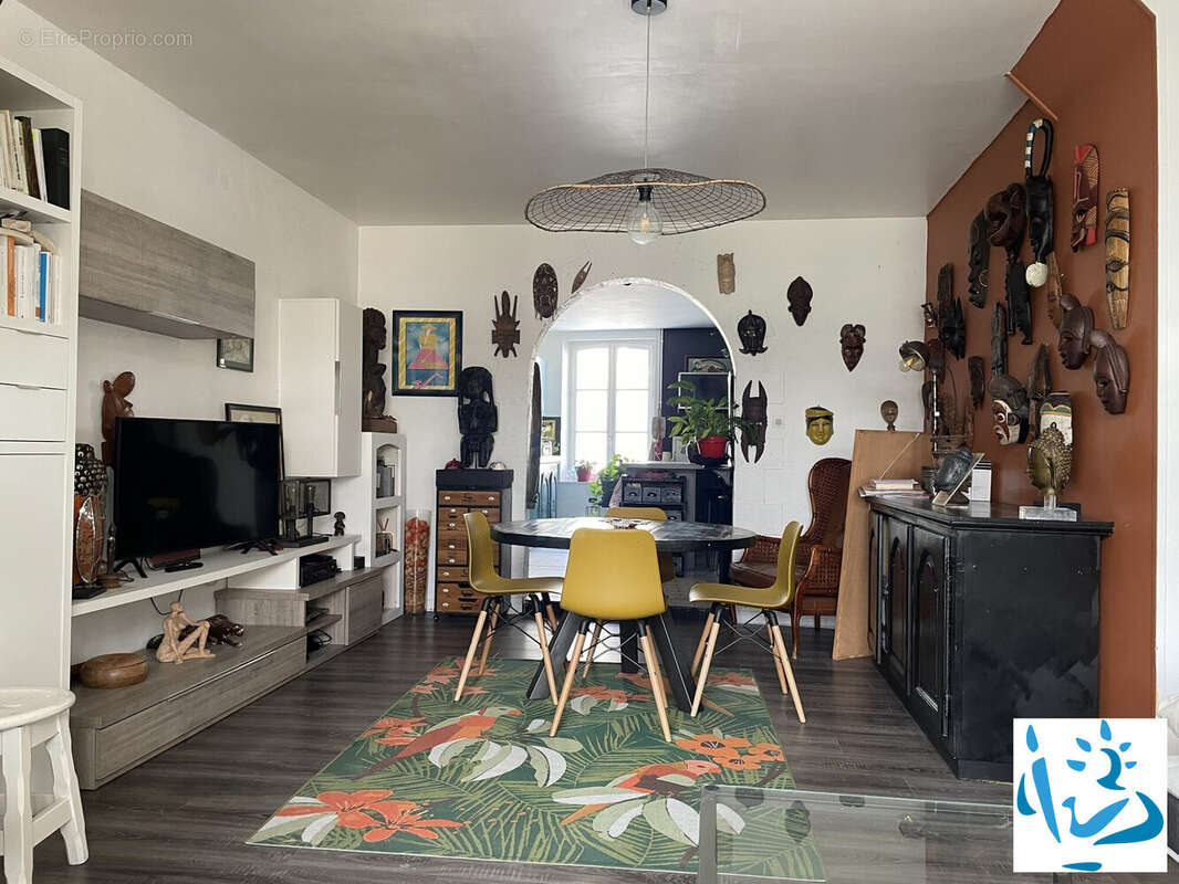 Maison à MORTAGNE-AU-PERCHE