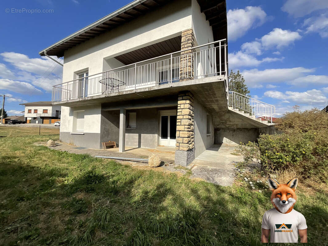 Maison 117 m² à Orchamps-Vennes  - photo 3