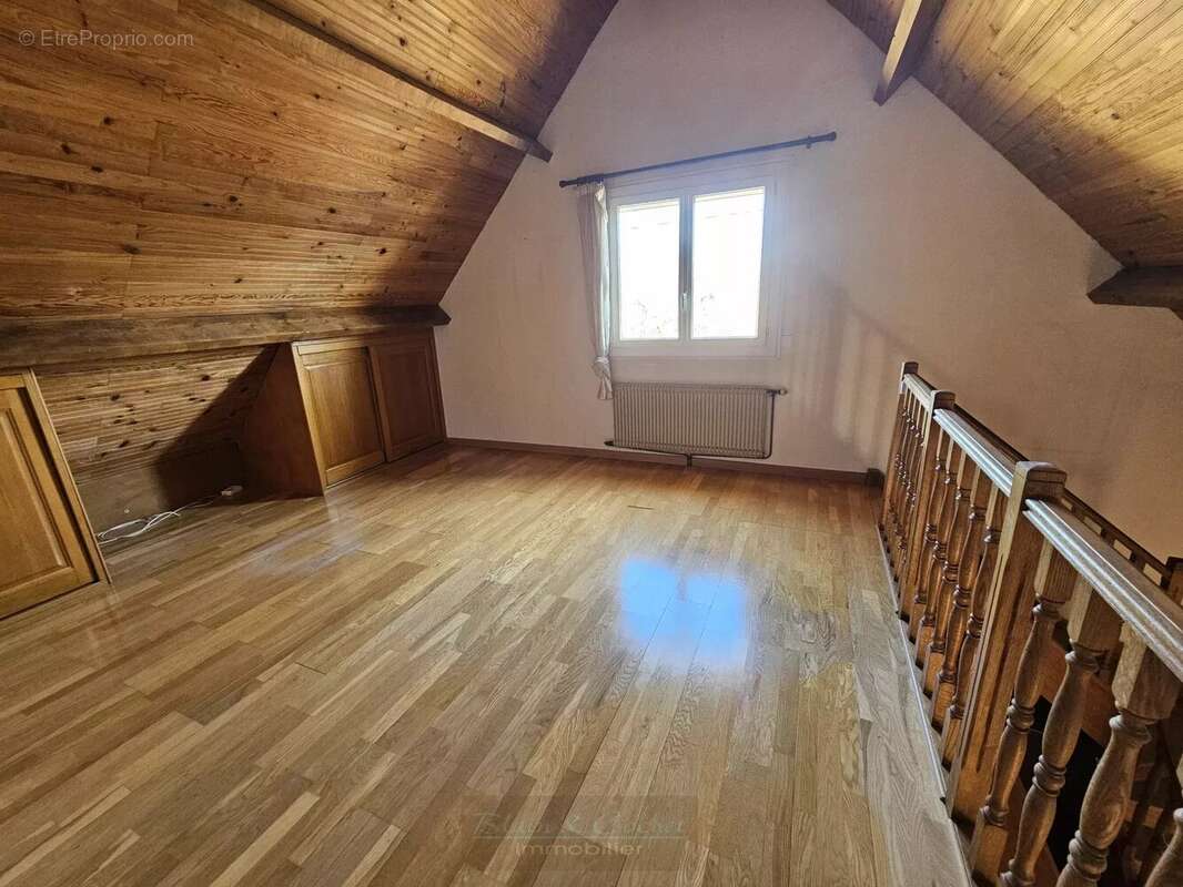 Maison à VILLEMANDEUR