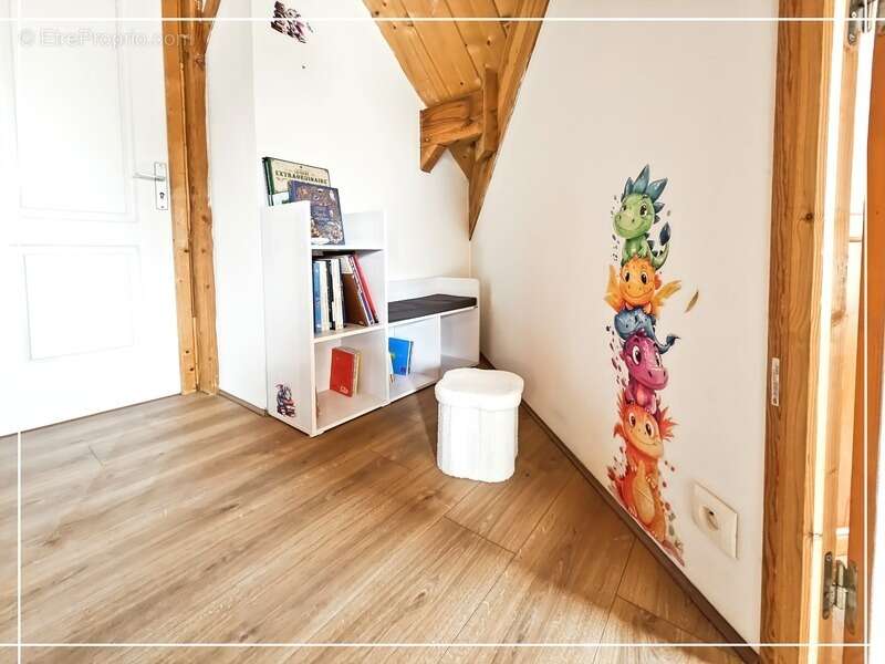 Maison à vendre 5 pièces SAINT MAUR (18) - photo 9