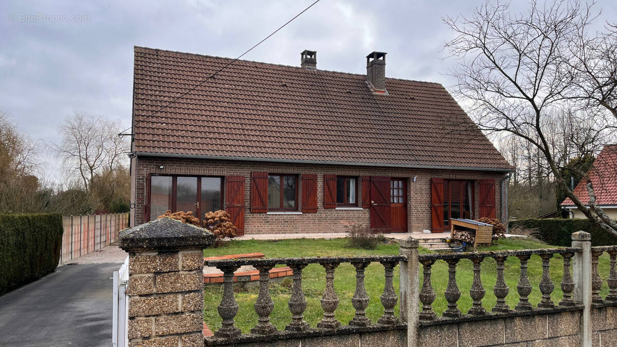 Maison à AUXI-LE-CHATEAU