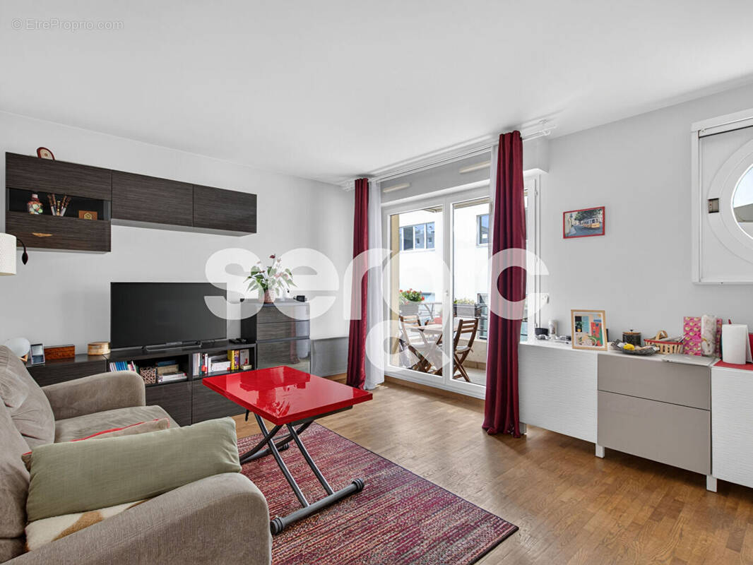 Appartement à ISSY-LES-MOULINEAUX