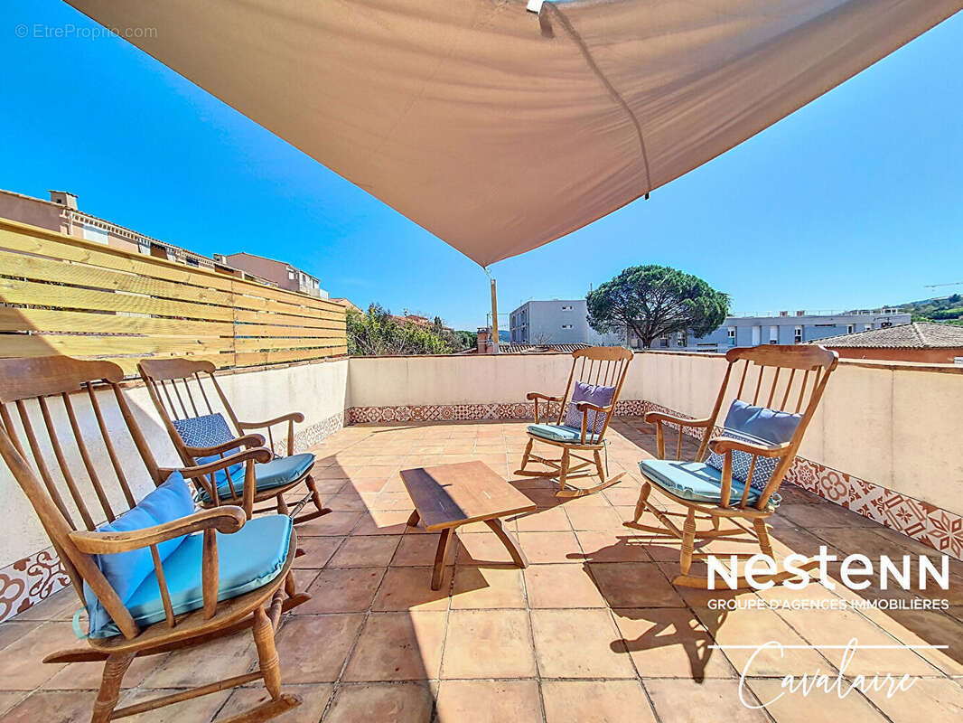 Villa 5 pièces de 143 m2 avec piscine à Cogolin - photo 24