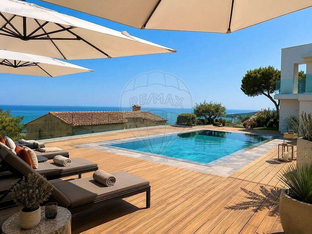 Maison à ROQUEBRUNE-CAP-MARTIN