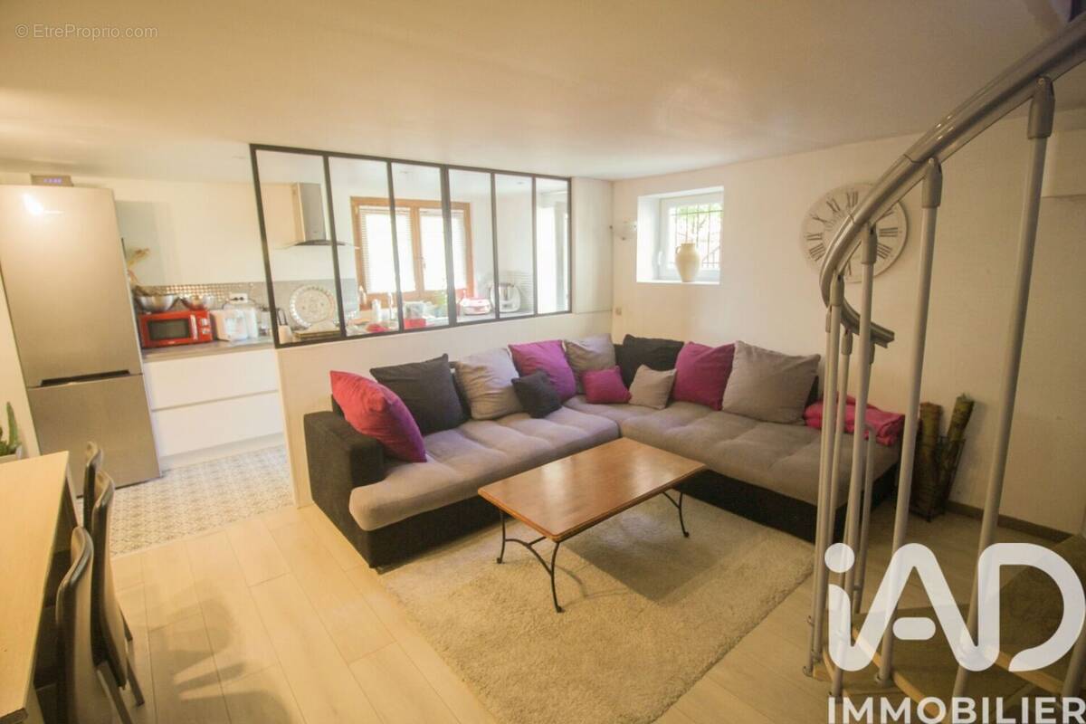 Photo 1 - Maison à FOLLAINVILLE-DENNEMONT