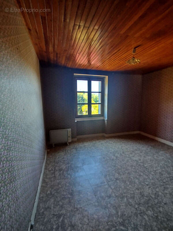 Maison à LA PETITE-VERRIERE
