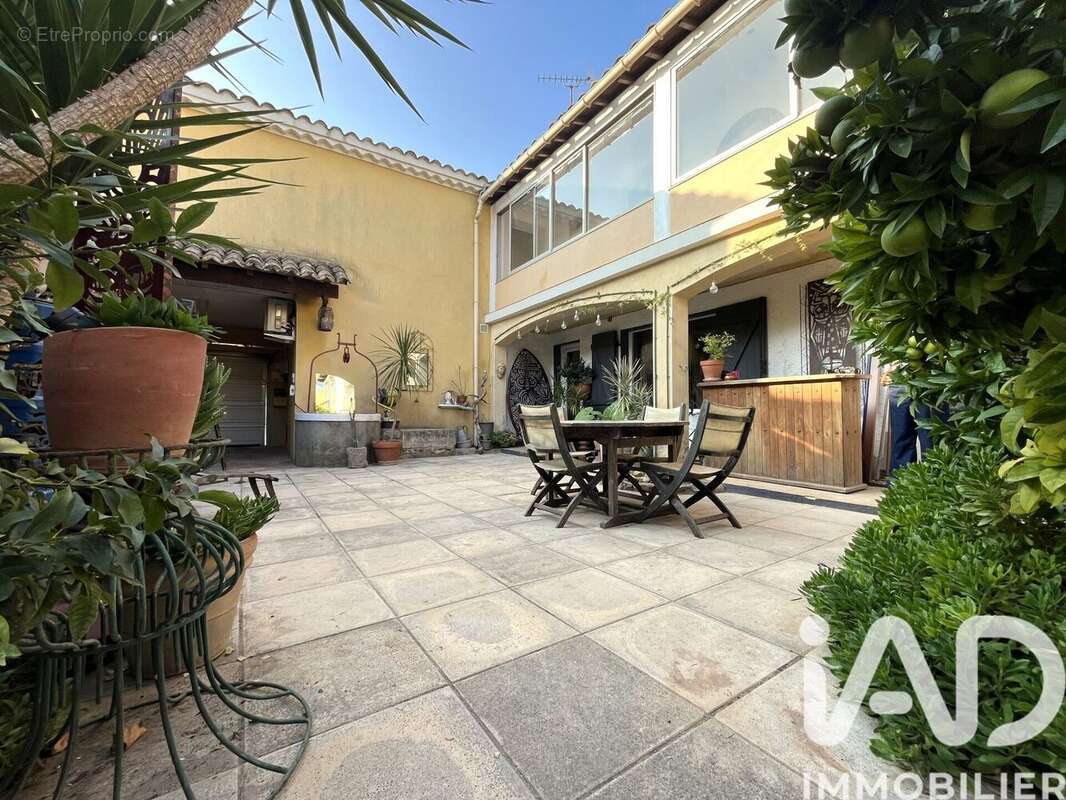 Photo 2 - Maison à GARONS