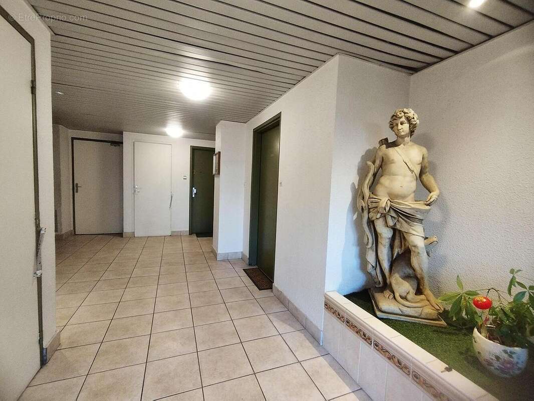   - Appartement à NICE