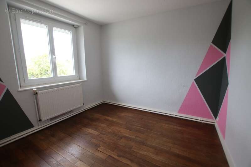 Appartement à BOULAY-LES-BARRES