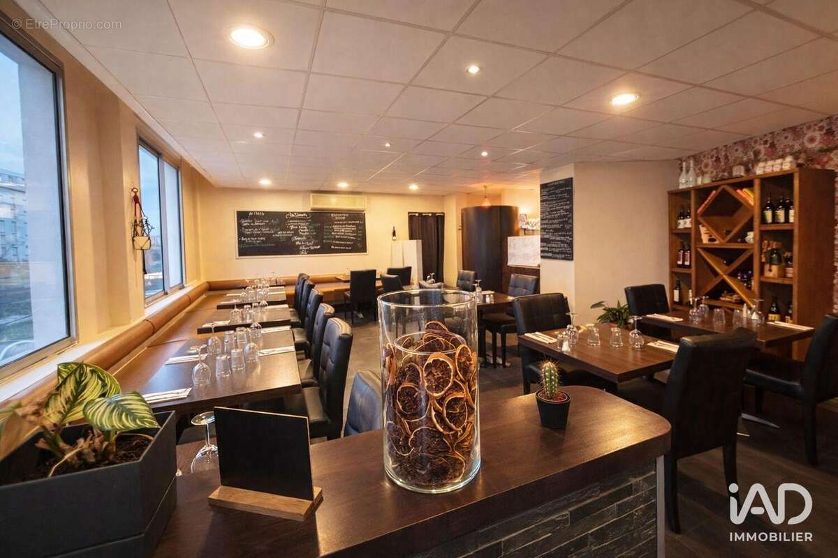 Photo 2 - Commerce à TOULON