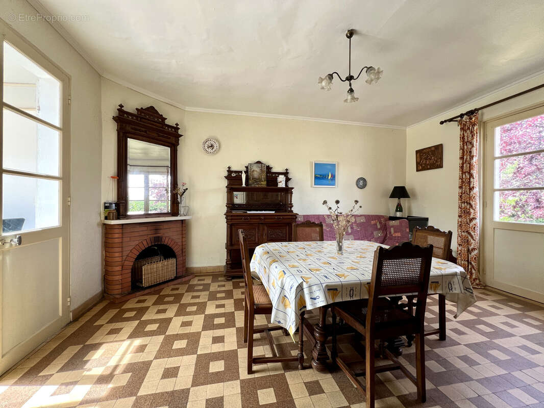 Maison à SAINT-MICHEL-CHEF-CHEF