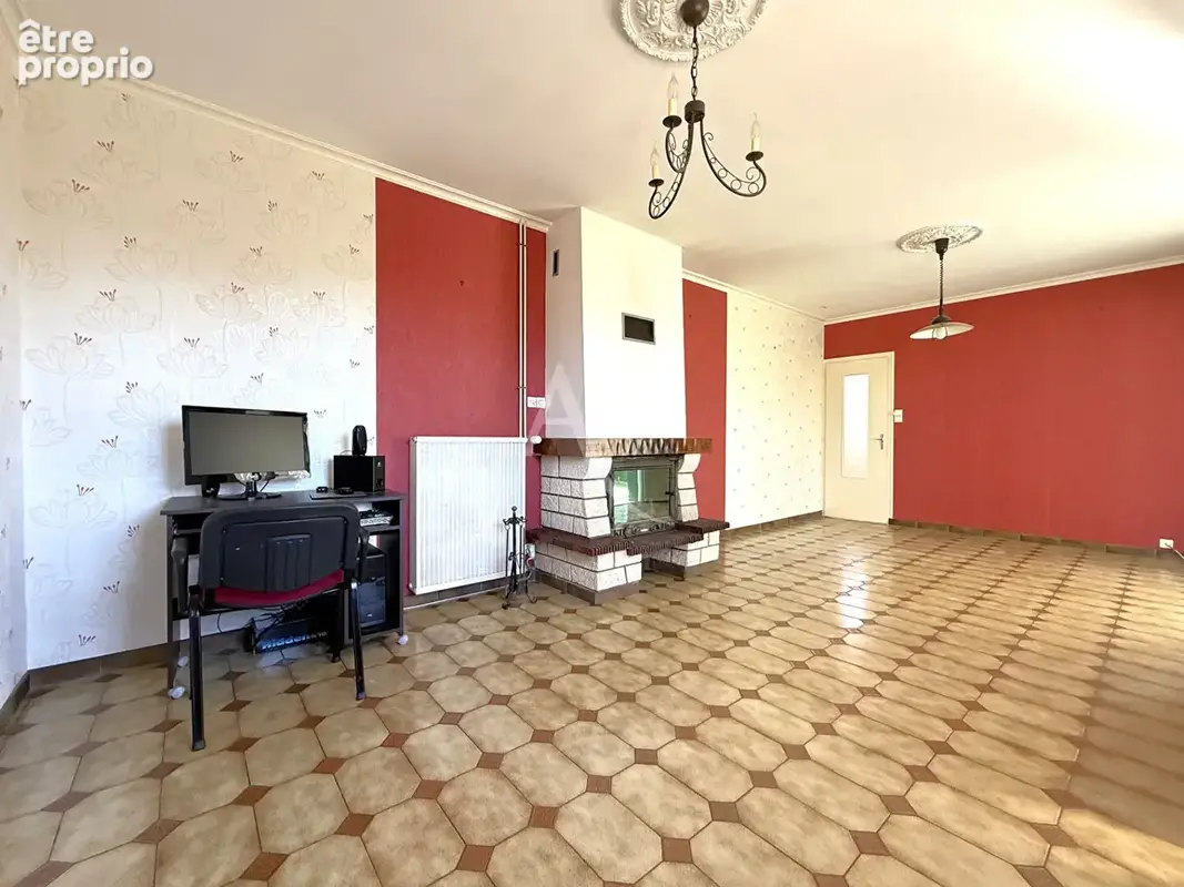 Maison Saint Georges De Pointindoux  5 pièce(s) - 99 m² - photo 4