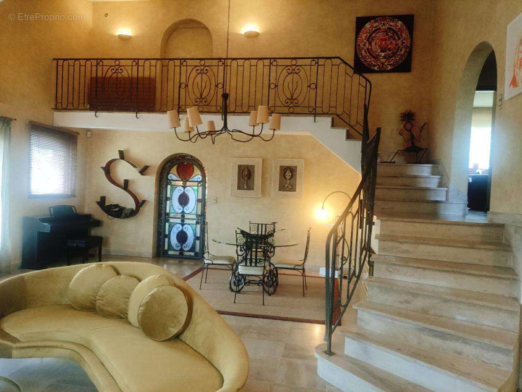 Maison à SAINT-CYPRIEN