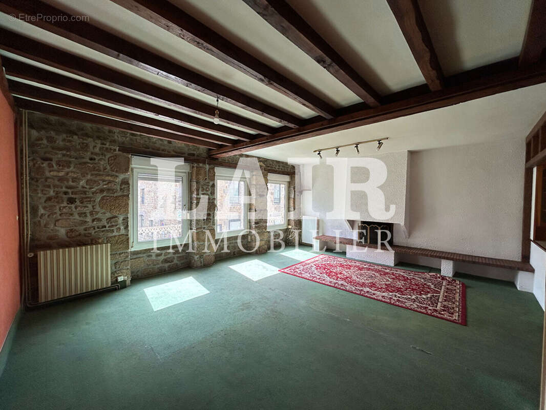 Appartement à LA FERTE-MACE