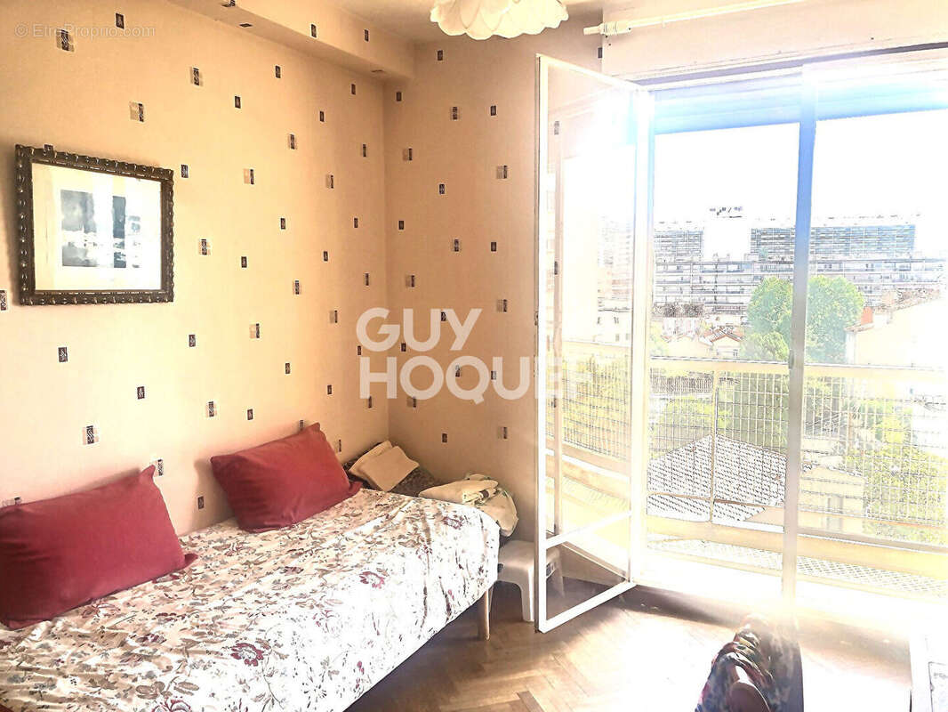 Appartement à MARSEILLE-8E