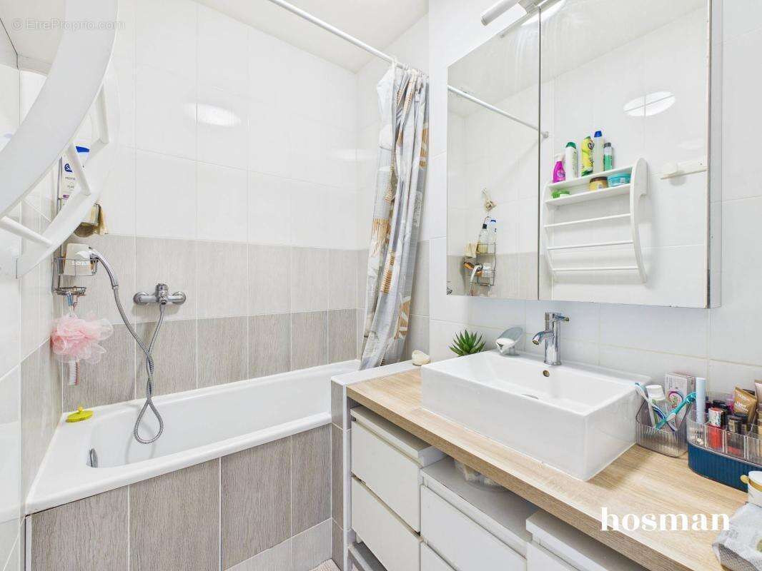 Maison à CARBON-BLANC