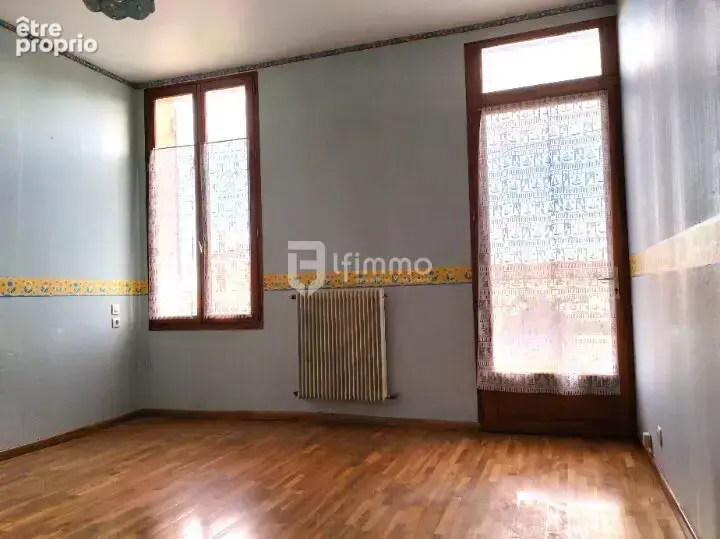 Maison en pierre avec fort potentiel – 212 m² habitables - photo 8