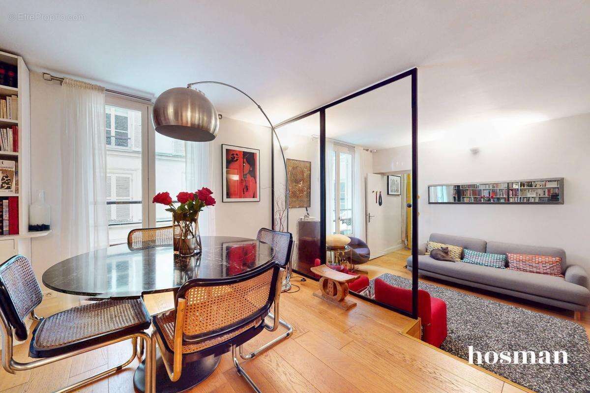 Appartement à PARIS-10E
