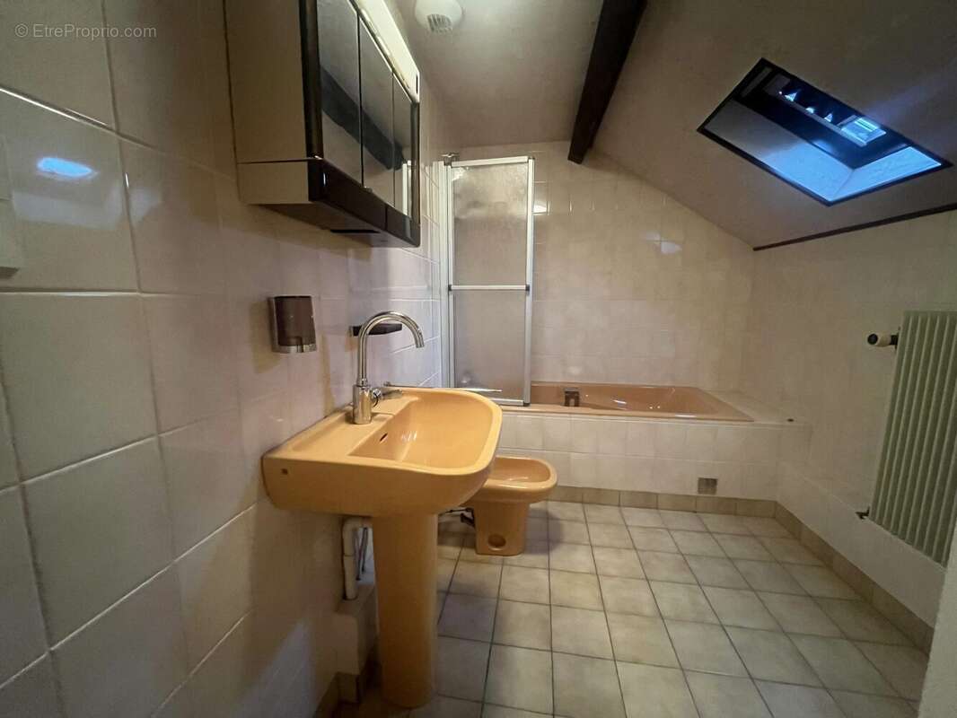 Maison 123 m² à Montlucon  - photo 7