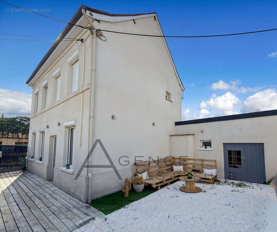 Maison Saint Pierre Les Elbeuf 116 m2 - photo 11
