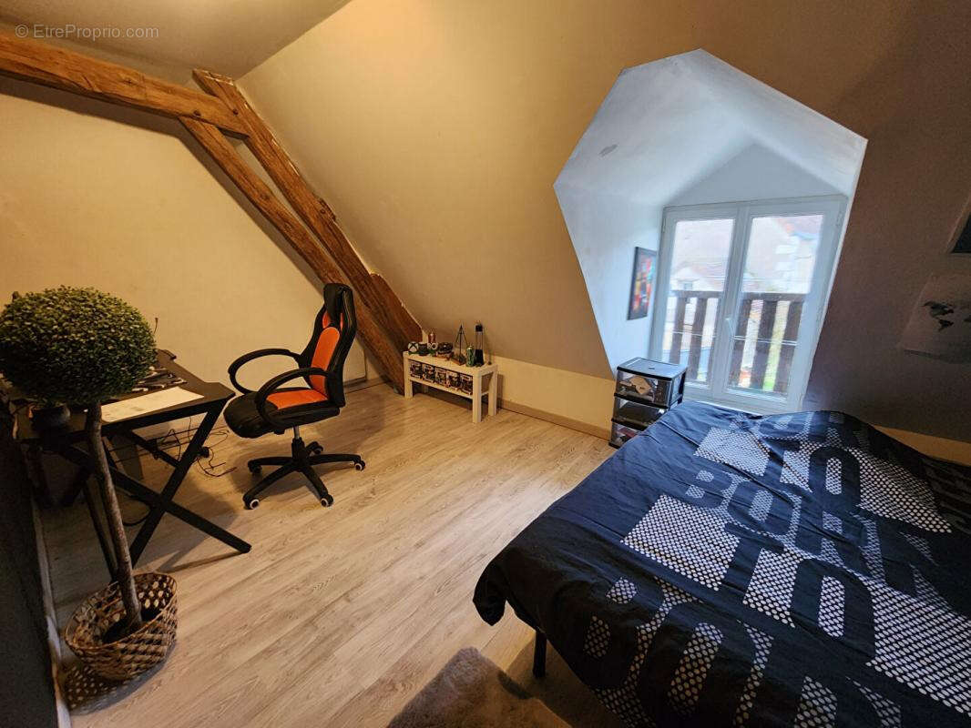 Grange longère avec dépendances et gîtes - photo 10