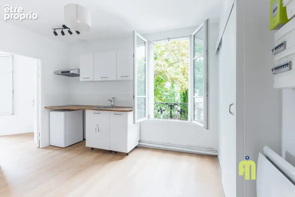 Appartement 2 pièces 25 m² à vendre à Montreuil (93100) - photo 2