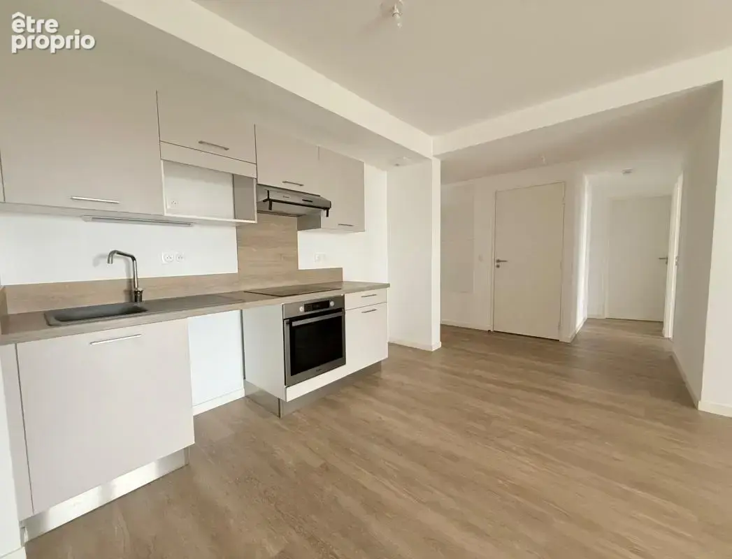 SPACIEUX Appartement - 2 chambres - terrasse 11 m2 - à 5mn de LA ROCHELLE - photo 4