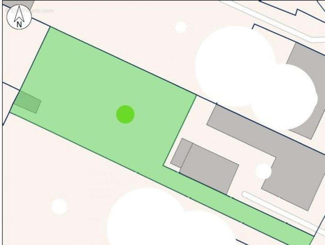 Terrain à BOURCEFRANC-LE-CHAPUS