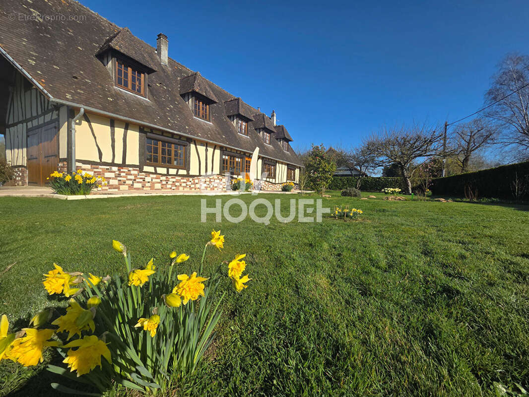 Maison à BOSC-RENOULT-EN-ROUMOIS