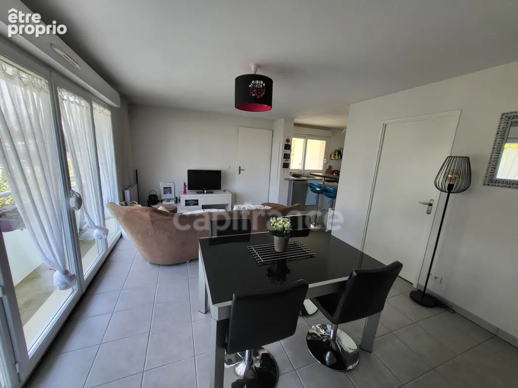 Charmant duplex lumineux type 3 avec balcon filant et parking – Résidence calme, EYSINES (33) - photo 2