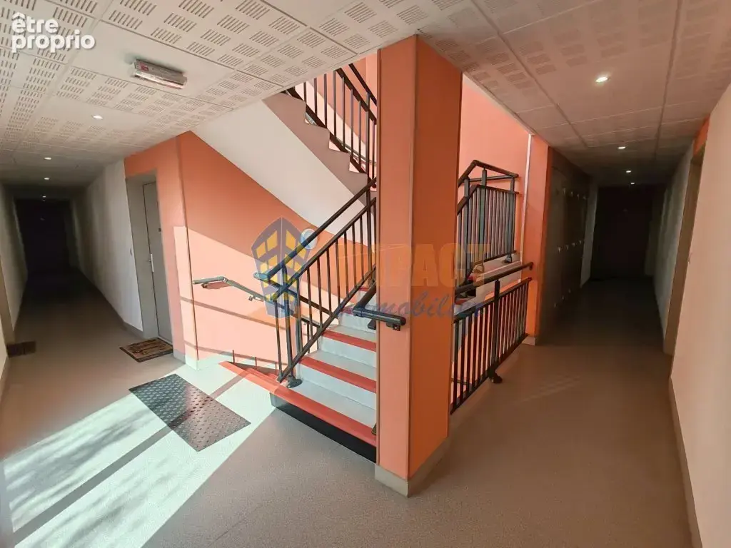Appartement T3 avec place de parking - photo 9