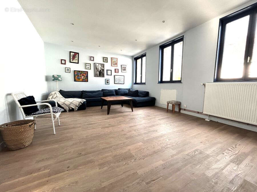 Maison à LECELLES