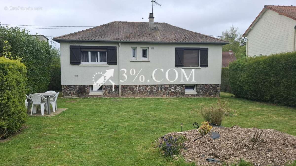 Maison à NEUVILLE-COPPEGUEULE