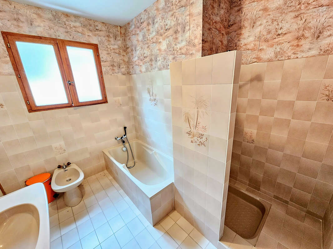 Maison à VALS-LES-BAINS