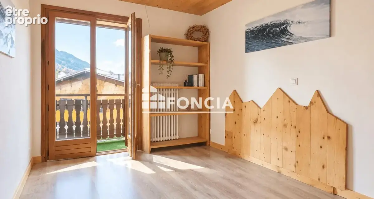 Appartement dernier étage avec 3 chambres Saint-Jean-de-Sixt centre - photo 9