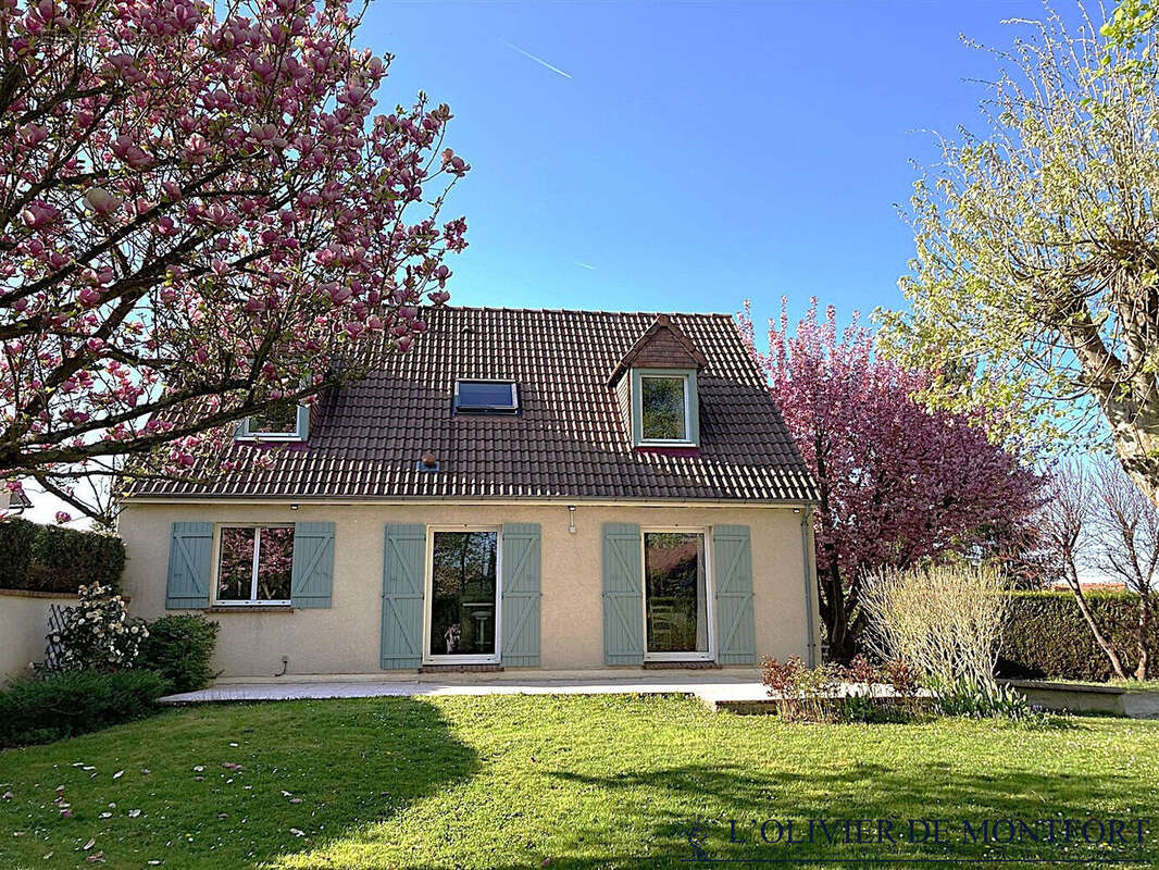 Maison à MONTFORT-L&#039;AMAURY