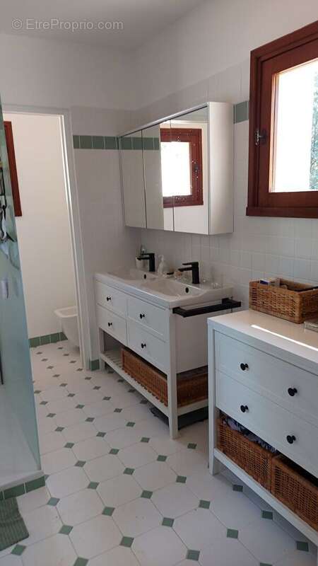 Maison à MEOUNES-LES-MONTRIEUX