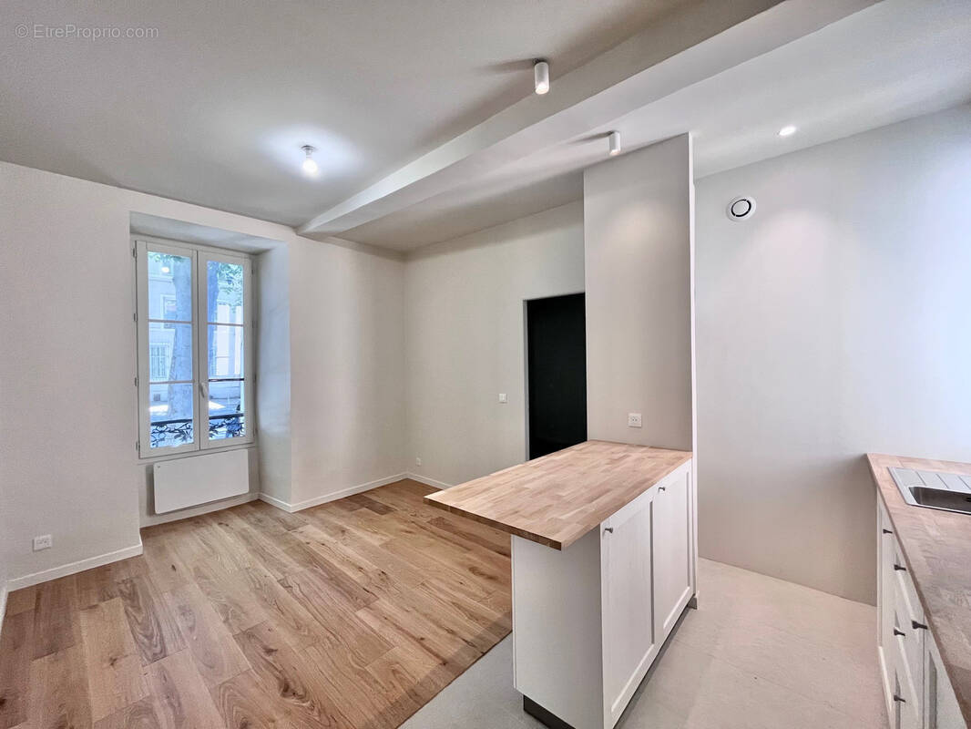 Appartement à AIX-EN-PROVENCE