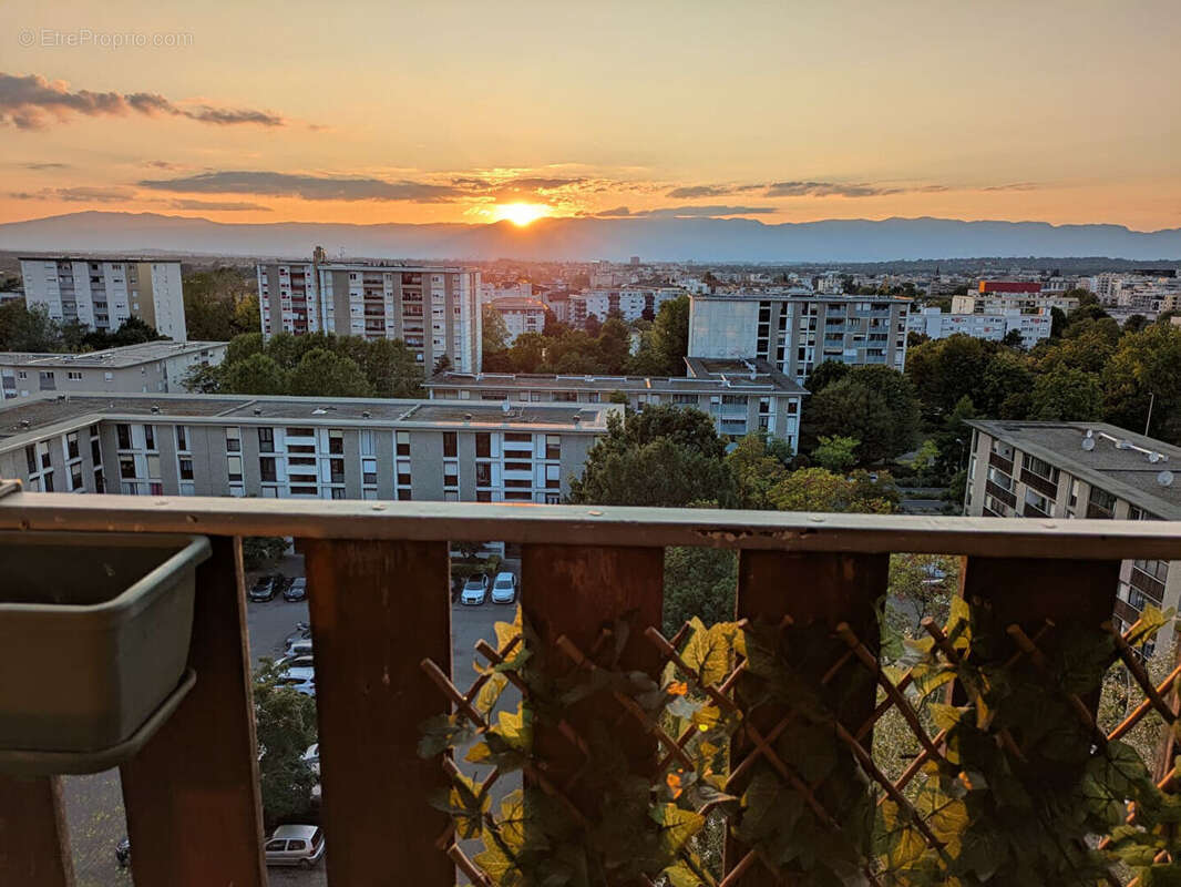 Appartement à ANNEMASSE