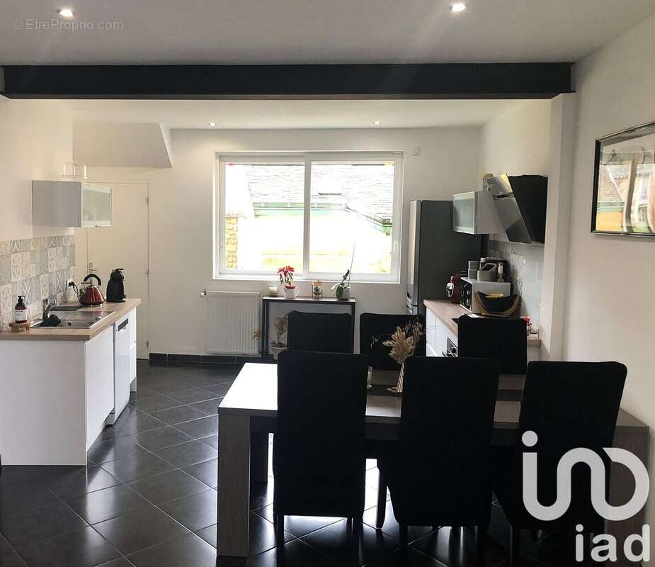 Photo 2 - Maison à LA FLECHE