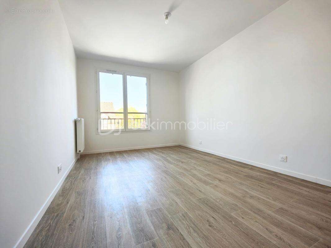 Appartement à JOUARS-PONTCHARTRAIN